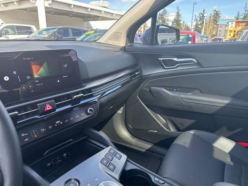 Used 2026 Kia Sportage SX Prestige image 28