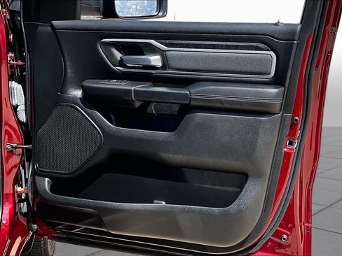 Used 2022 RAM 1500 Big Horn AWD/4WD image 22