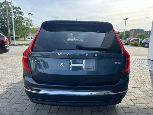 Used 2023 Volvo XC90 B5 Plus w/ Protection Package AWD/4WD image 29