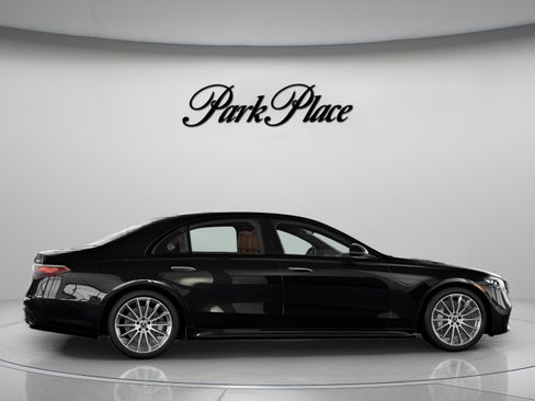 New 2026 Mercedes-Benz S 580 4MATIC Sedan image 25
