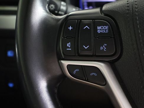 Used 2019 Toyota Highlander SE AWD/4WD image 43