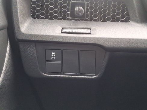 Used 2025 Honda CR-V Sport image 28