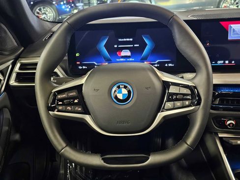Used 2025 BMW i4 xDrive40i w/ Parking Assistance Package image 11