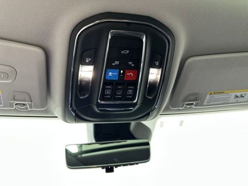 Used 2023 Jeep Grand Cherokee 4WD 4xe w/ Luxury Tech Group II image 24