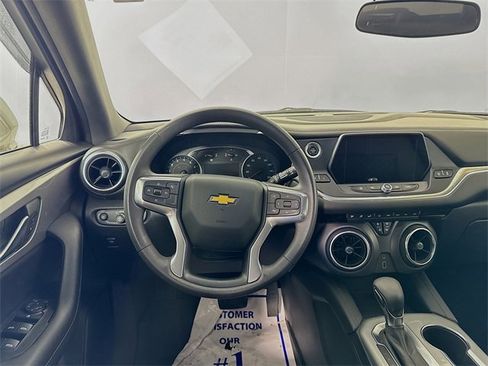 Used 2021 Chevrolet Blazer LT image 21