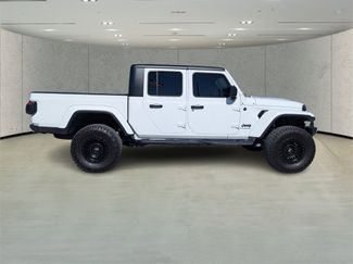 Used 2024 Jeep Gladiator Sport video 2