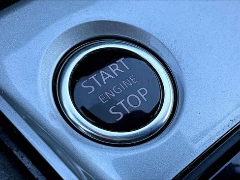 Used 2024 Nissan Altima 2.5 SV image 31