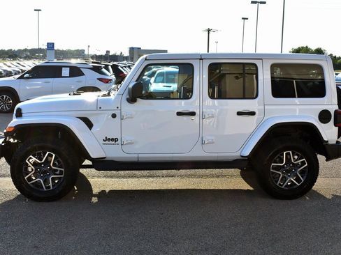 New 2025 Jeep Wrangler Sahara image 5