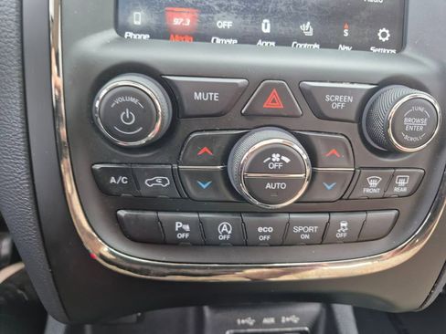 Used 2020 Dodge Durango GT image 18