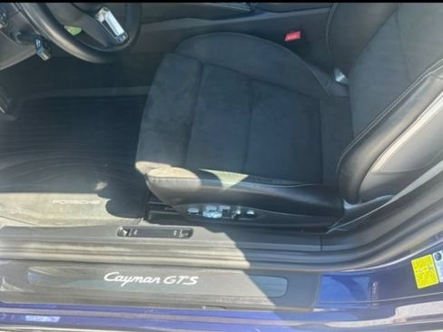 Used 2021 Porsche 718 Cayman GTS RWD image 14