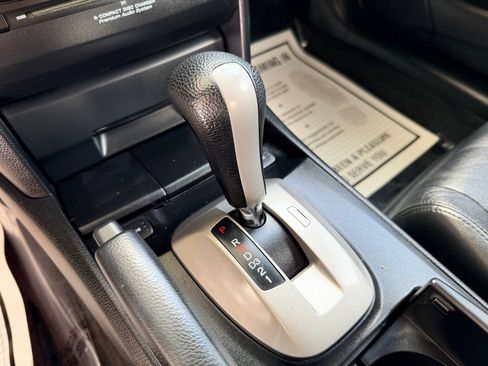 Used 2010 Honda Accord EX-L image 11