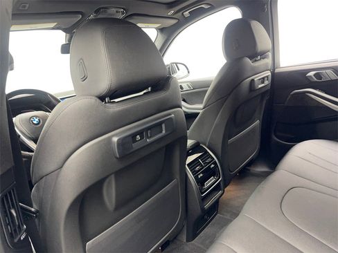 Used 2021 BMW X5 sDrive40i w/ Convenience Package image 35
