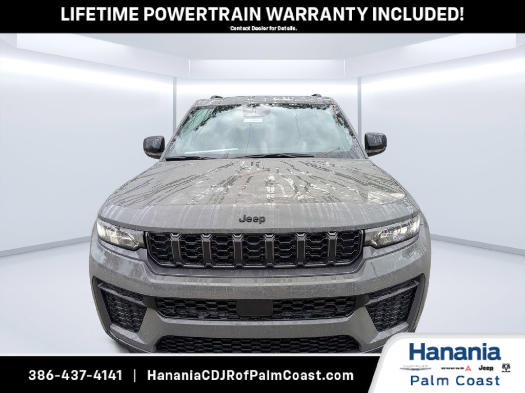 New 2027 Jeep Grand Cherokee Altitude RWD image 8