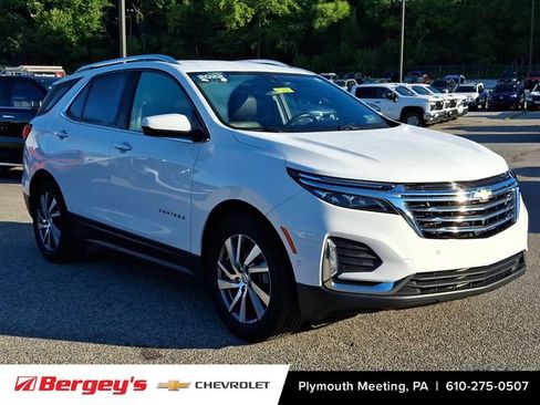 Certified 2022 Chevrolet Equinox Premier AWD/4WD image 2