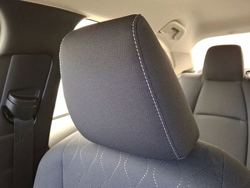 Used 2025 Toyota Corolla LE image 20