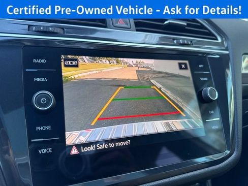 Certified 2024 Volkswagen Tiguan SE AWD/4WD image 13