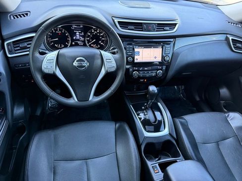 Used 2016 Nissan Rogue SL w/ SL Premium Package image 29