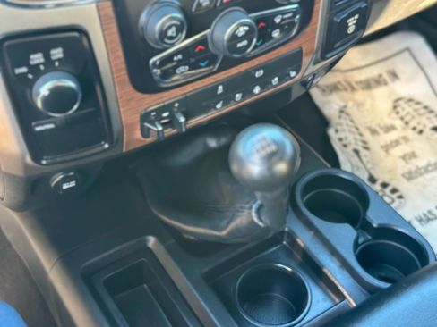 Used 2013 RAM 3500 Laramie image 16
