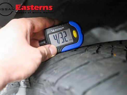 Used 2023 Nissan Armada Platinum w/ Captain's Chairs Package image 46