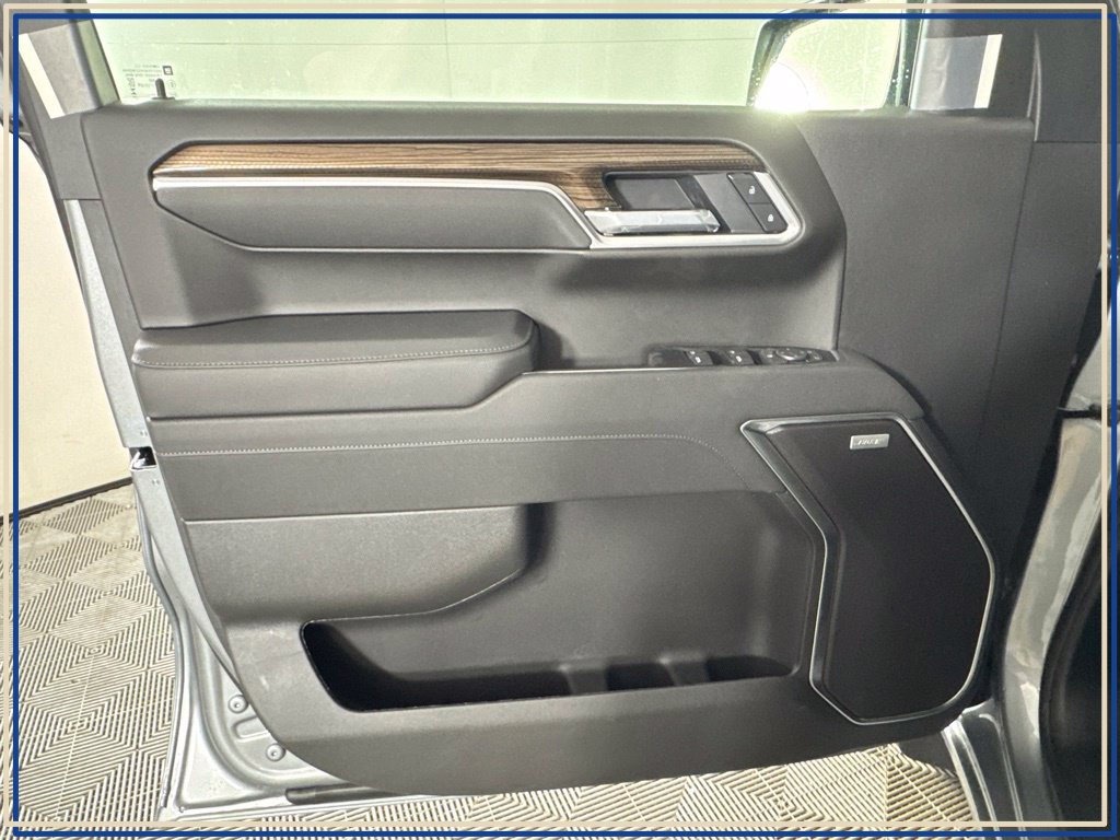 New 2026 Chevrolet Silverado 1500 RST w/ RST All Star Premium Package AWD/4WD image 27