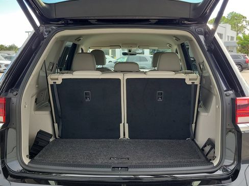 Certified 2023 Volkswagen Atlas SE FWD image 14