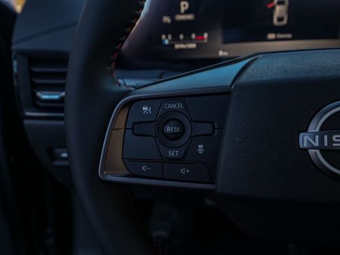 New 2026 Nissan Sentra SR w/ Floor Mat Package image 25