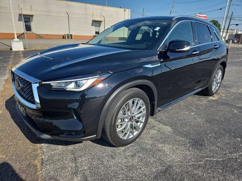 Used 2023 INFINITI QX50 Luxe FWD image 4