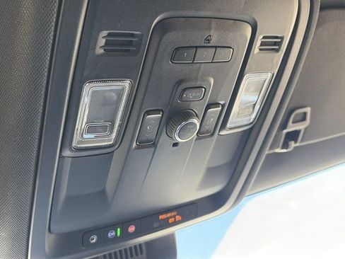 Used 2023 Chevrolet Tahoe LT w/ Luxury Package image 27