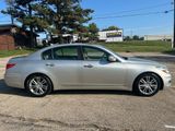 Used 2011 Hyundai Genesis 3.8 w/ Technology Pkg 4 image 5