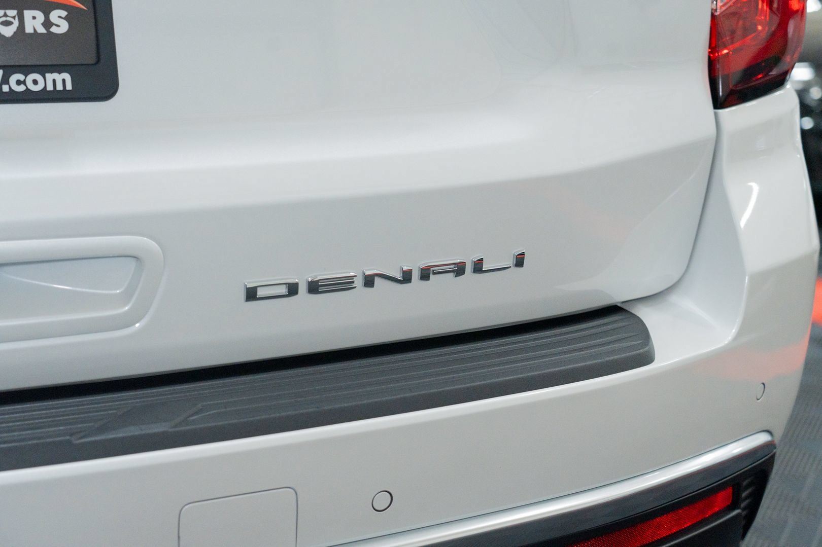 Used 2024 GMC Yukon Denali AWD/4WD image 10