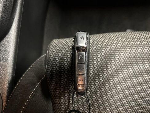 Used 2024 Kia Forte LXS image 40