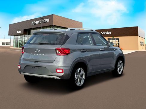 New 2026 Hyundai Venue SEL FWD image 7