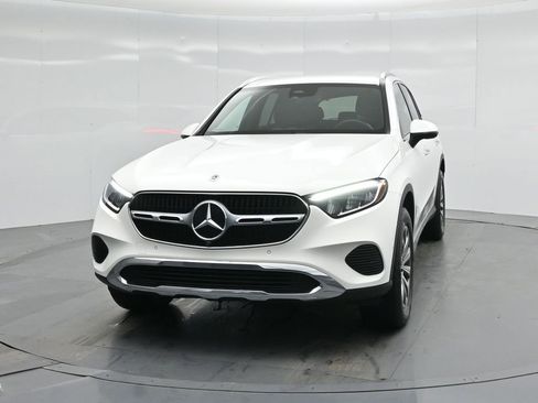 Used 2024 Mercedes-Benz GLC 300 image 55