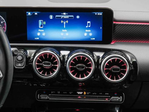 Certified 2026 Mercedes-Benz CLA 250 image 13