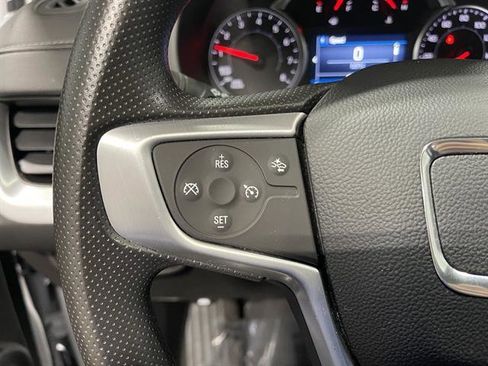 Used 2024 GMC Terrain SLE w/ Driver Convenience Package image 28