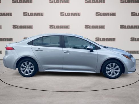 Used 2025 Toyota Corolla LE image 6