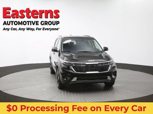 Used 2025 Kia Seltos S FWD image 50