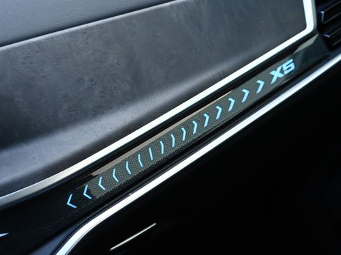 Certified 2025 BMW X5 xDrive40i w/ Executive Package image 25