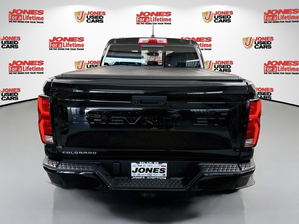 Used 2023 Chevrolet Colorado Z71 w/ Z71 Convenience Package 2 AWD/4WD image 15