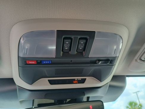 New 2025 Subaru Crosstrek 2.5i Limited w/ Popular Package #3A image 23