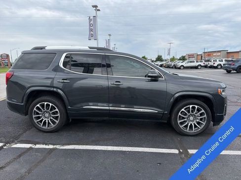 Used 2022 GMC Acadia Denali w/ Denali Ultimate Package AWD/4WD image 4