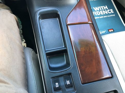 Used 2011 Lexus RX 350 AWD image 19