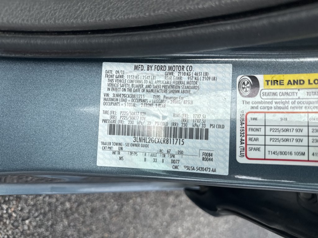 Used 2012 Lincoln MKZ FWD image 29