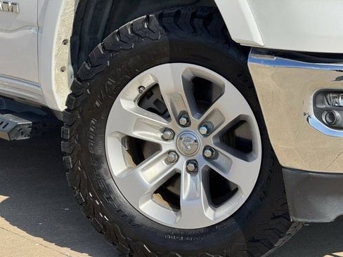 Used 2020 RAM 1500 Laramie image 34
