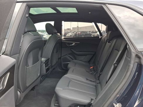 Used 2025 Audi Q8 Premium Plus w/ Premium Plus Package AWD/4WD image 10