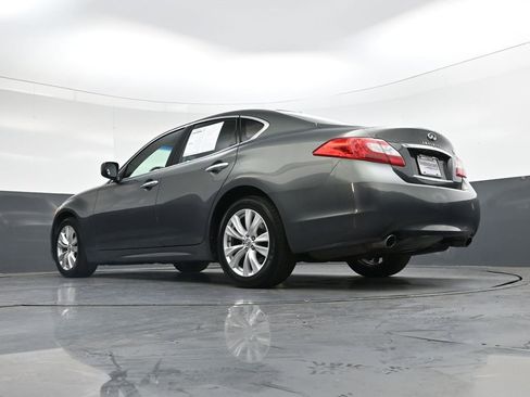 Used 2011 INFINITI M37 w/ Premium Pkg image 39