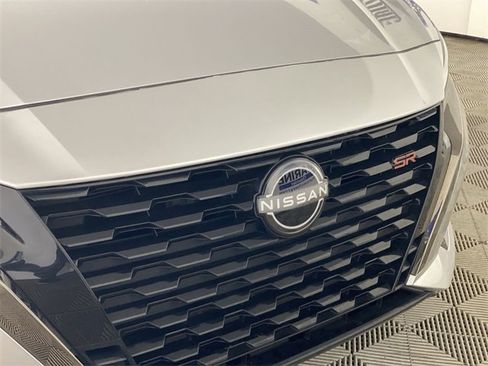 Used 2023 Nissan Altima 2.5 SR image 34