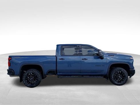 Used 2026 Chevrolet Silverado 2500 LTZ w/ Trail Boss Package AWD/4WD image 6