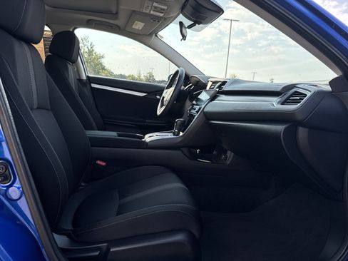 Used 2019 Honda Civic EX image 30