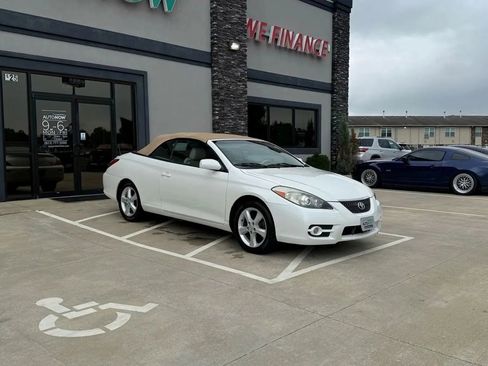 Used 2007 Toyota Solara SLE image 7